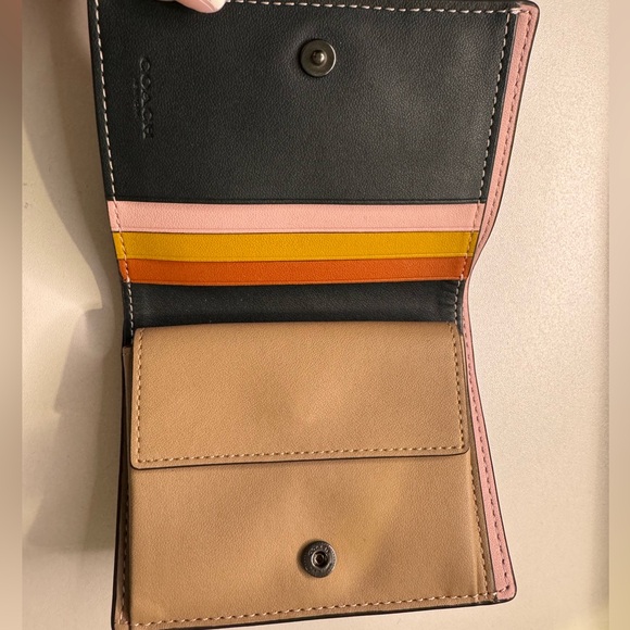 Coach Multi-pocket Wallet - Picture 4 of 4